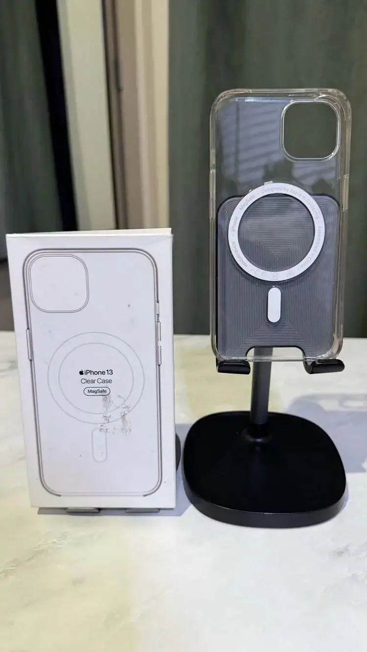 Apple iPhone 13 Clear Case with MagSafe